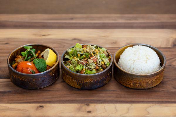 Chicken Kebat Set (served with House Special Tea Leaf Salad and Jasmine Rice).