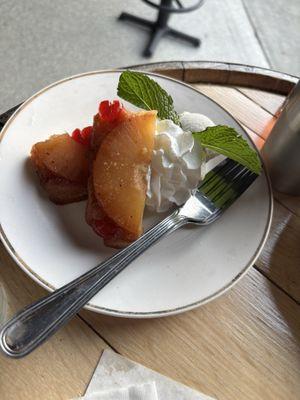 Pineapple upside down cake