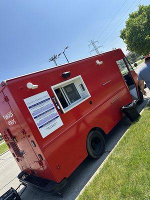 Cocco’s Famous Gyros