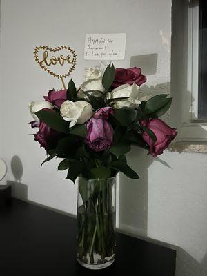 Yoli's Flowers and Decor