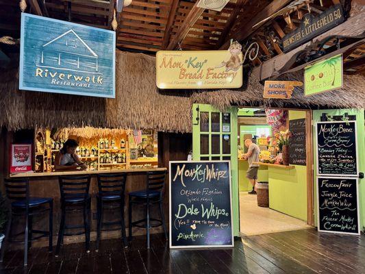 Mon Key Buntz - Monkey Bread Factory