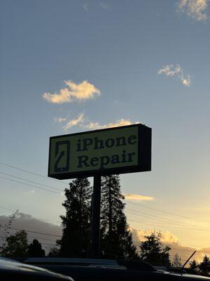 iPhone Screen Repair, Vancouver Cell Phone Stores, Simple Phone Solutions! Cell Phone Repair, Mobile Phones, Charging Port Repair! Come in!