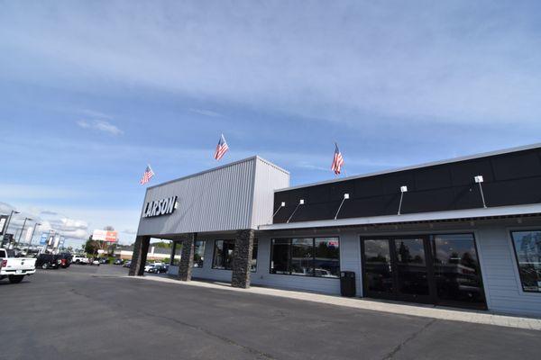 Larson Motors