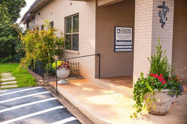 Pleasantburg Veterinary Clinic