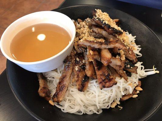 Chicken with vermicelli