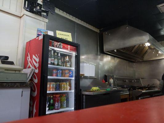 Los Laureles Supermarket