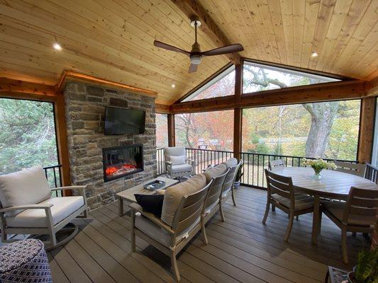 Screened Porch in Leawood, KS