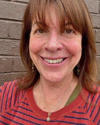 Leaving Creature Studio very happy with my cut and color thanks to Maurice. Webb