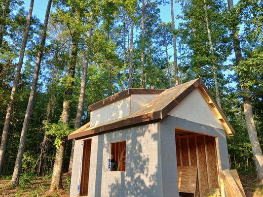 YLS Lopez Roofing Solutions