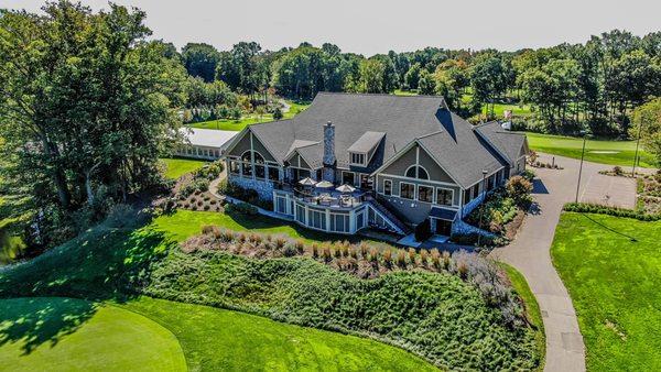 Pointe O Woods Golf & Country Club