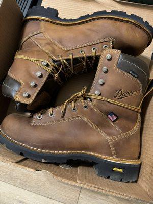 Shoe Stop-Instant Shoe Repair