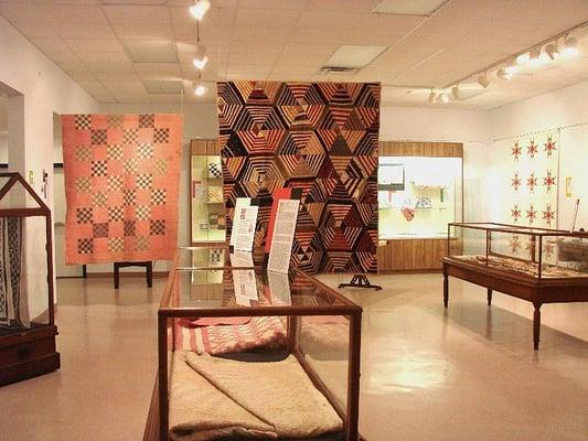 Western Illinois Museum