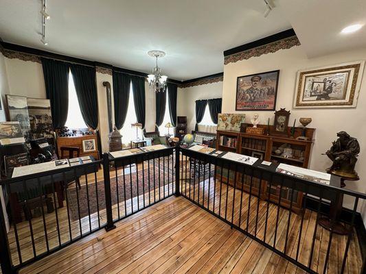 Lowell Thomas Room