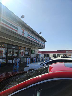 7-Eleven