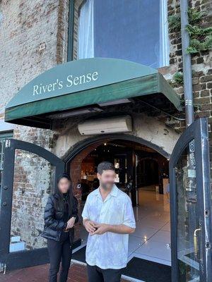 Avoid this place. Read their BBB profile.