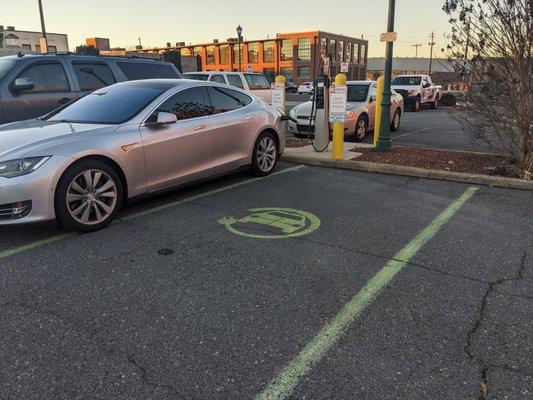 ChargePoint Charging Station, Asheboro