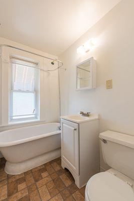 7006 Detroit Apartments