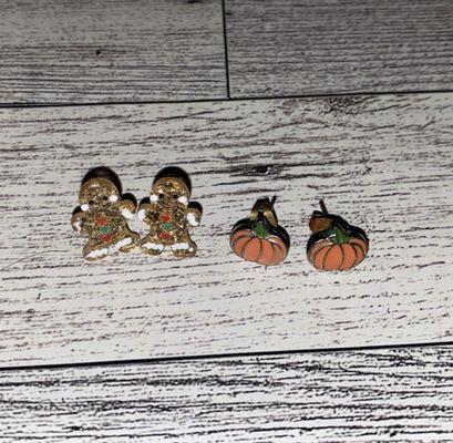 Holiday earrings