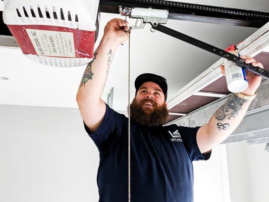 Lift Kings Garage Doors