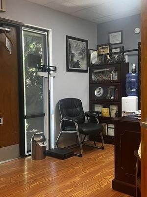 Chinese Acupuncture & Herbs Center