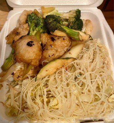 Combo A: 1 item- fish fillet/ rice noodle $8.60 (DoorDash).