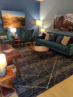 Pinnacle Counseling and Testing Center Lobby