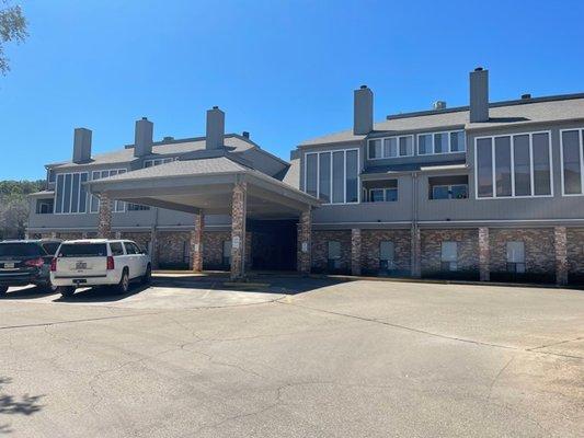 Winwood Club Apartments