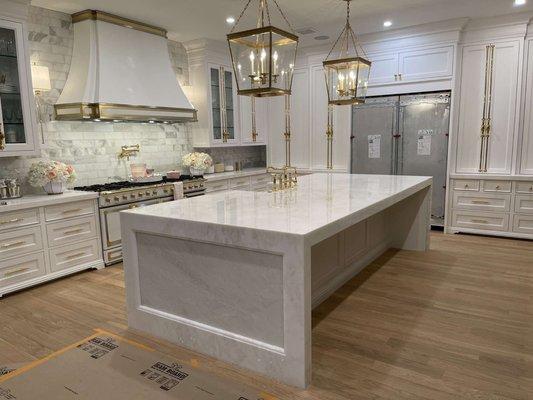 Beautiful kitchen with custom waterfall design