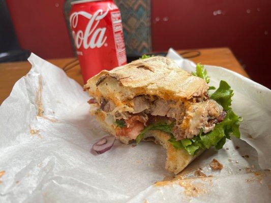 Mundos Sandwich & Burger House