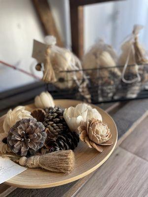 Amazing wood flowers