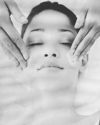 Summer is gone! Tired Skin? Refresh Your Skin with Hydration!