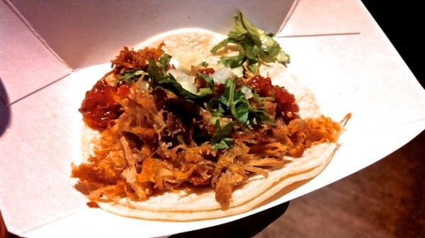Friday at Speakeasy Ales & Lagers 2013-09-27: Carnitas taco - 4 stars