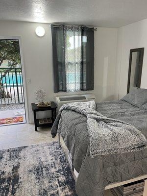 Living area/bedroom space