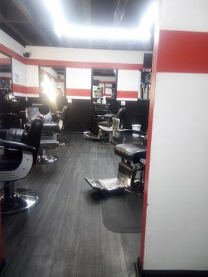 Jake Cuts - Atlanta barber lounge