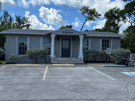 30646 Overseas Hwy.
Big Pine Key, Florida