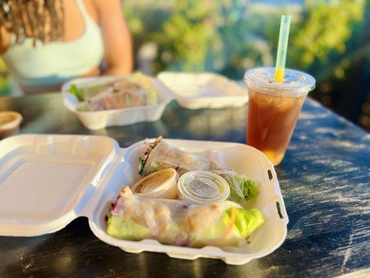 Fresh spring rolls + peach tea **very little sweetener