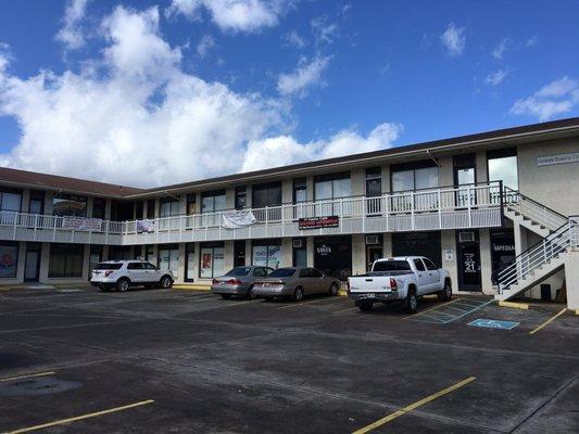 Hookahi Business Center