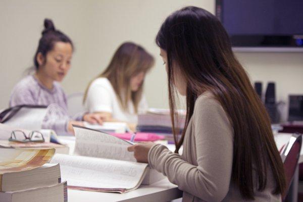 By building a community where students can work together to problem solve collectively allows for a greater learning environment.