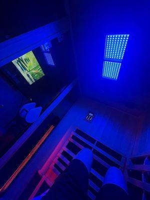Sauna with adjustable LED light