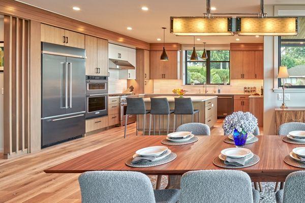 Elliott Custom Design