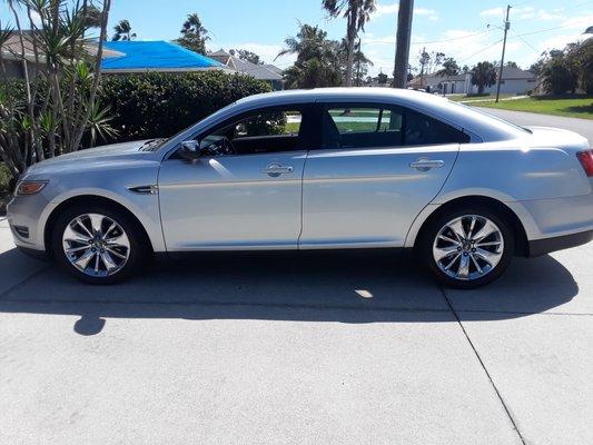 Robert's Home Watch and Airport Rides