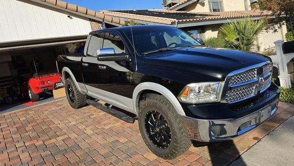 Maaco Auto Body Shop & Painting