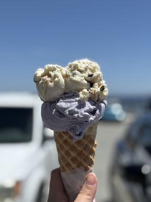 2 scoop - chocolate chip cookie dough & honey lavender