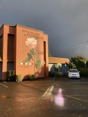 Easy to find location! With both a parking lot & various Trimet options.