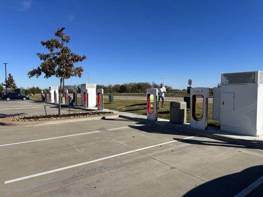 Tesla Supercharger - Ennis