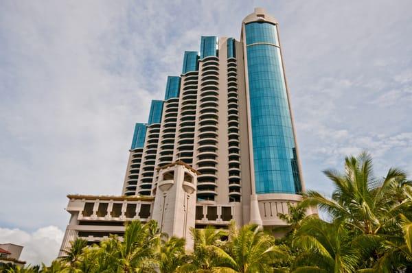 Ampco System Parking Harbor Court