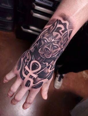 Line and Legacy Tattoo Shop