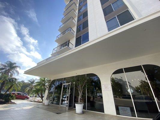 Imperial Tower Apartments