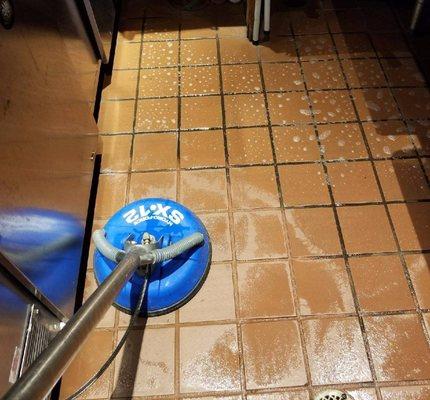 AquaKleen Carpet & Tile