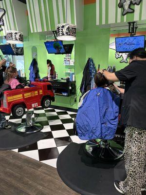 Sharkey's Cuts for Kids - Fort Worth